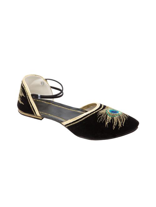 Black Embroidered Jutis - 13603933 - Very Small Image - 1