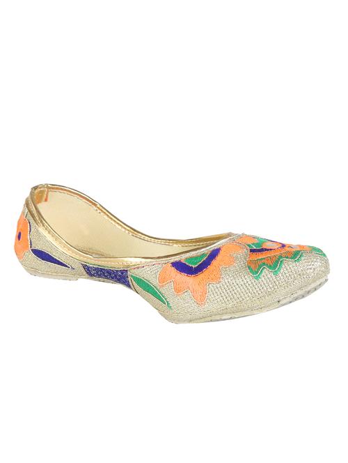 gold slip on jutis - 13748468 - Very Small Image - 1