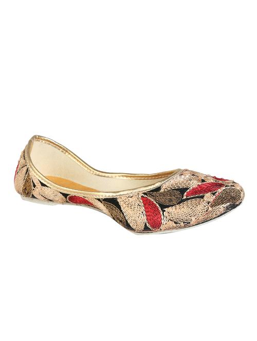 multi colored slip on jutis - 13748470 - Very Small Image - 1