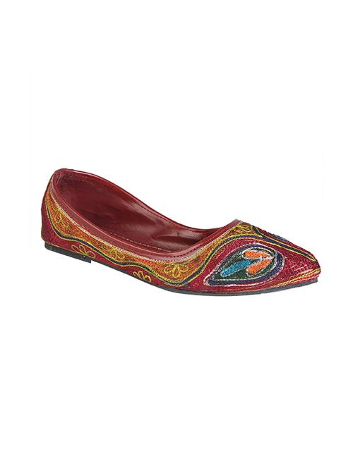 KAANCHIE NANGGIA maroon slip on jutis - 13750296 - Very Small Image - 1