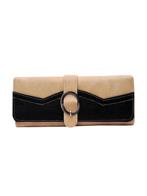 cream leatherette clutch - 13842161 - Very Small Image - 1