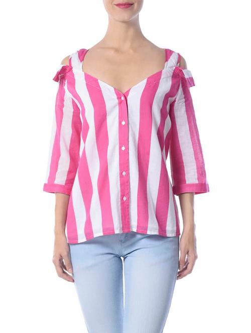cold shoulder overlay flap top - 13988631 - Very Small Image - 1