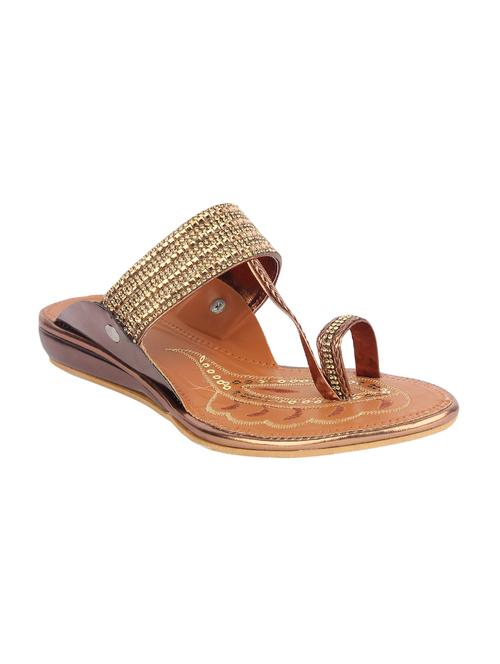 gold one toe kolhapuri - 14223252 - Very Small Image - 1