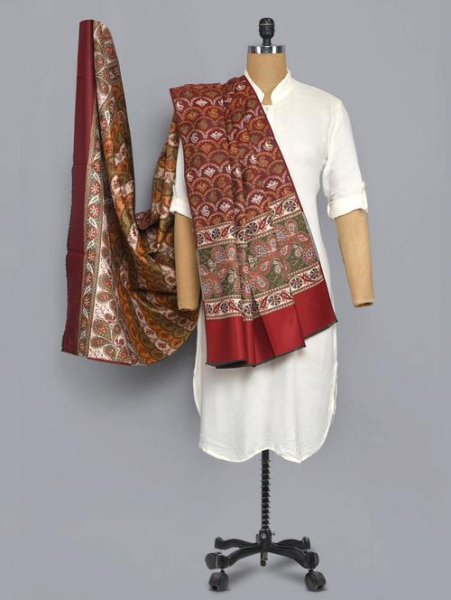 maroon colored shawl - 14521657 - Very Small Image - 1