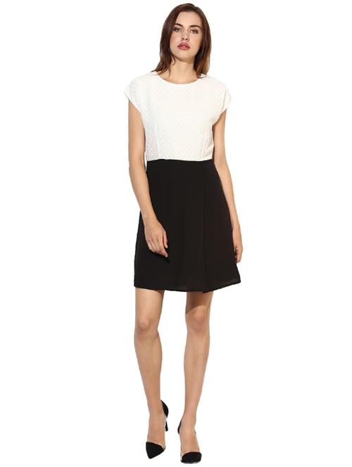 black a-line dress - 14597978 - Very Small Image - 1