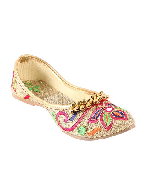 multi colored slip on jutis - 14618716 - Very Small Image - 1