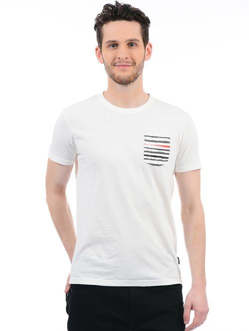 white cotton pocket t-shirt - 14968984 - Very Small Image - 1