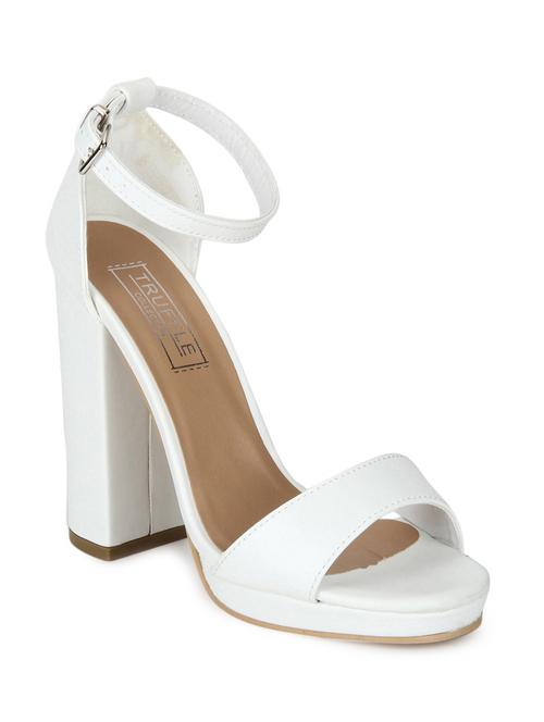 white patent leather ankle strap sandals - 15144752 - Very Small Image - 1