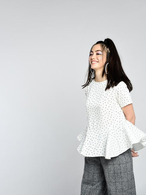 polka dotted asymmetric flared top - 15426414 - Very Small Image - 1