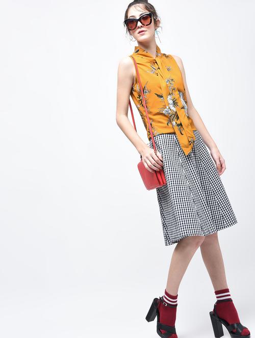 tie neck floral top - 15840478 - Very Small Image - 1
