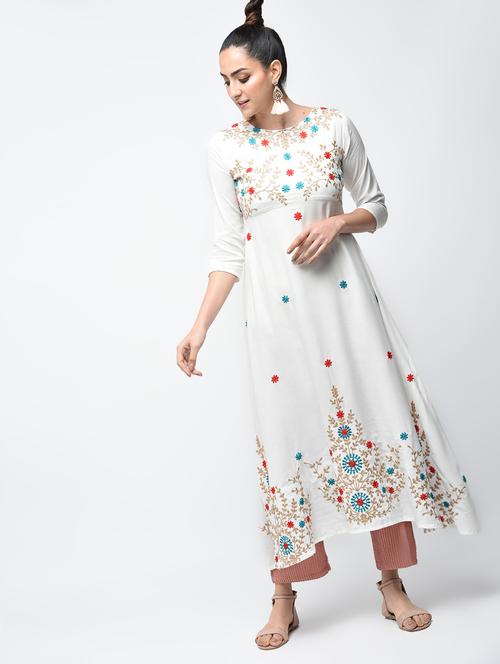 floral embroidered a-line kurta - 15850171 - Very Small Image - 1