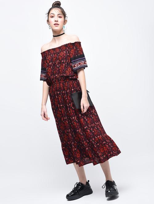 smocking detail off shoulder dress - 15876634 - Very Small Image - 1