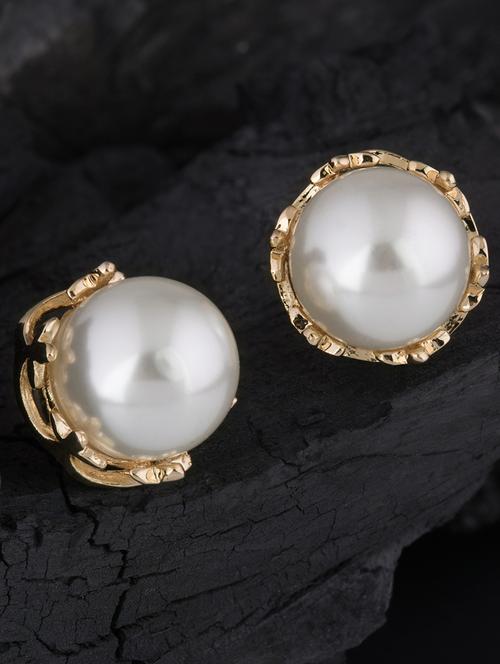 white metal studs earring - 16708579 - Very Small Image - 1
