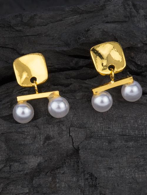gold metal studs earring - 16936204 - Very Small Image - 1