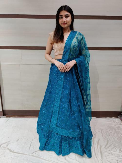 beautiful embroidered lehenga - 17483597 - Very Small Image - 1