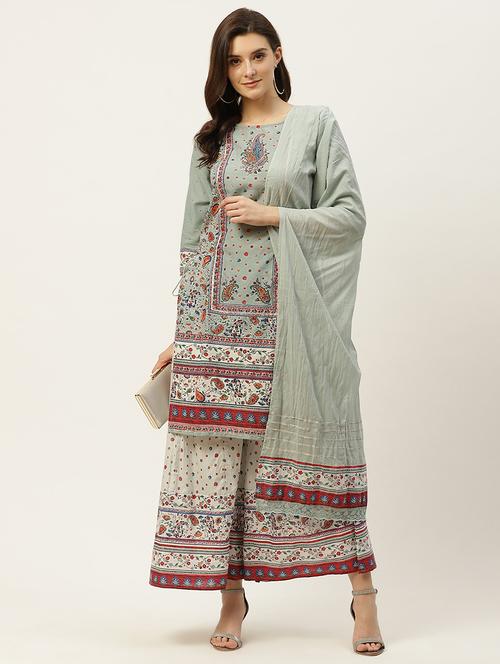 printed suit set with mask - 17739104 - Very Small Image - 1
