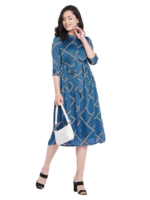 women's dress - 18141657 - Very Small Image - 1