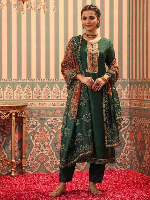 printed suit set - 18576077 - Very Small Image - 1