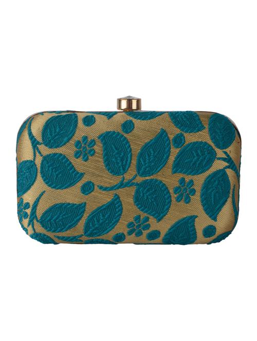 self design box clutch with detachable strap - 19489964 - Very Small Image - 1
