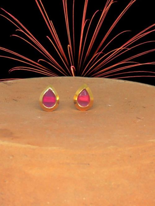 red brass studs earring - 19667216 - Very Small Image - 1