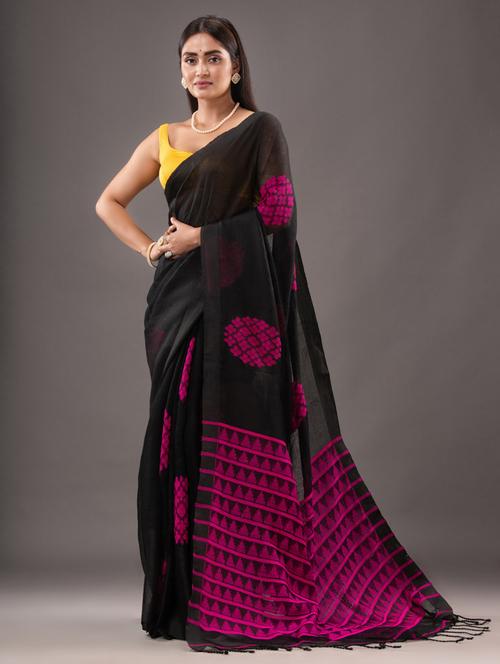 women's self design black colored saree - 20266896 - Very Small Image - 1