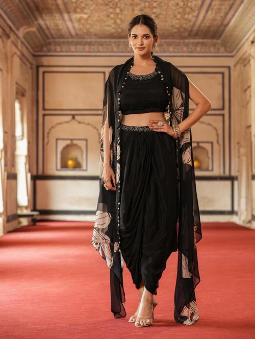 black embroidered neck ethnic fusion set - 20727257 - Very Small Image - 1