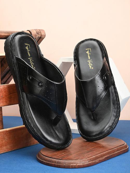 men black toe seperator sandal - 20885360 - Very Small Image - 1