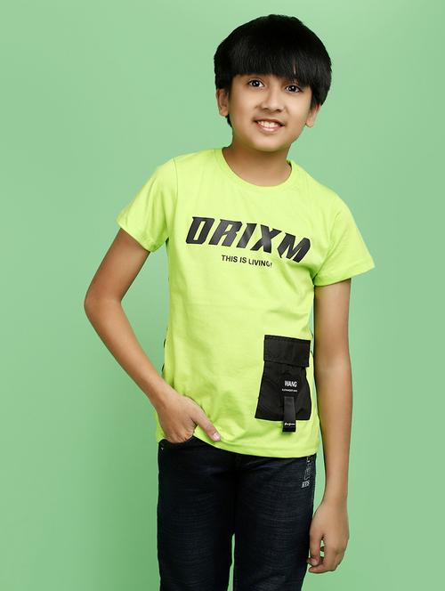 boys round neck typographic regular t-shirt - 20982374 - Very Small Image - 1