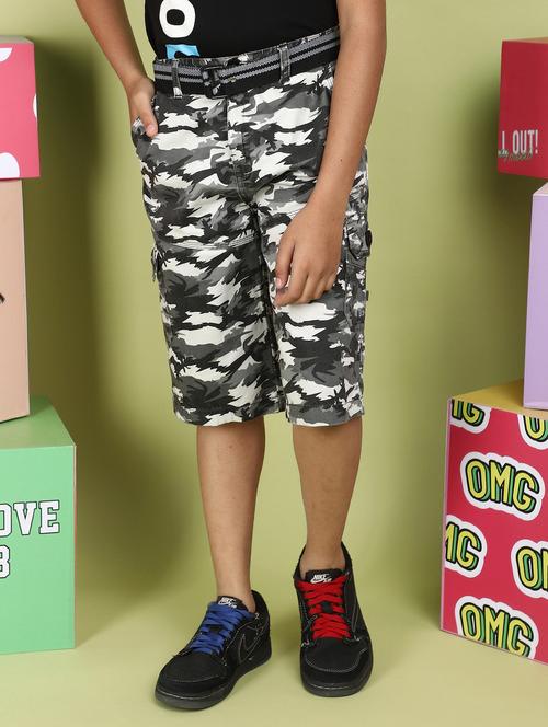 boy camouflage mid rise three-fourth cargo - 21056711 - Very Small Image - 1