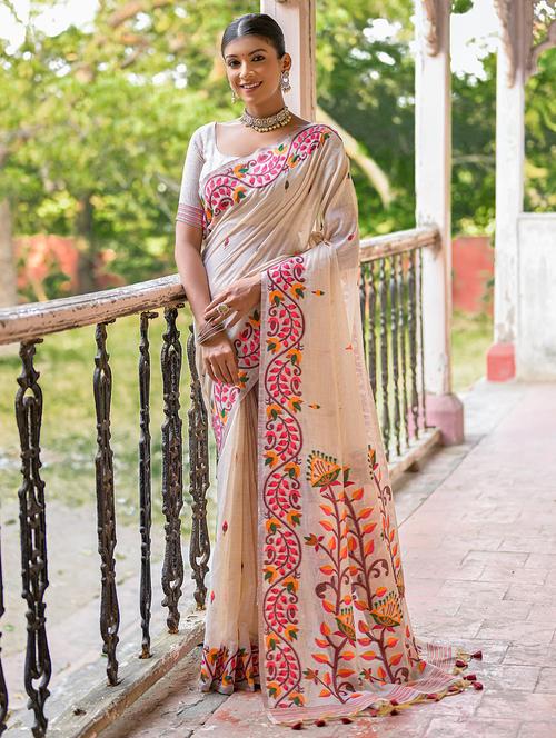 women self design handloom saree with blouse - 21321492 - Very Small Image - 1