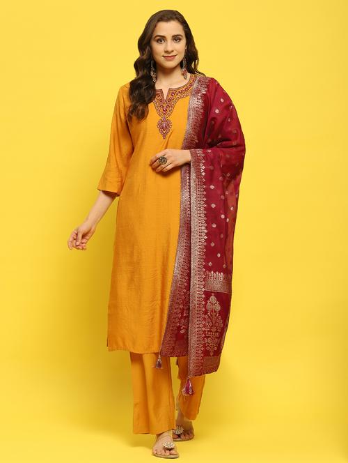 women kurta pant set with dupatta - 21353589 - Very Small Image - 1