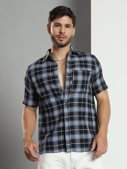 men checkered short sleeved casual shirt - 21451148 - Very Small Image - 1