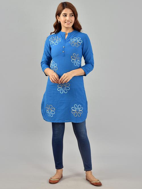 women blue floral straight kurta - 21549890 - Very Small Image - 1