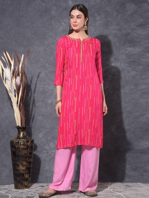 women printed three quarter sleeve straight kurta - 21627342 - Very Small Image - 1