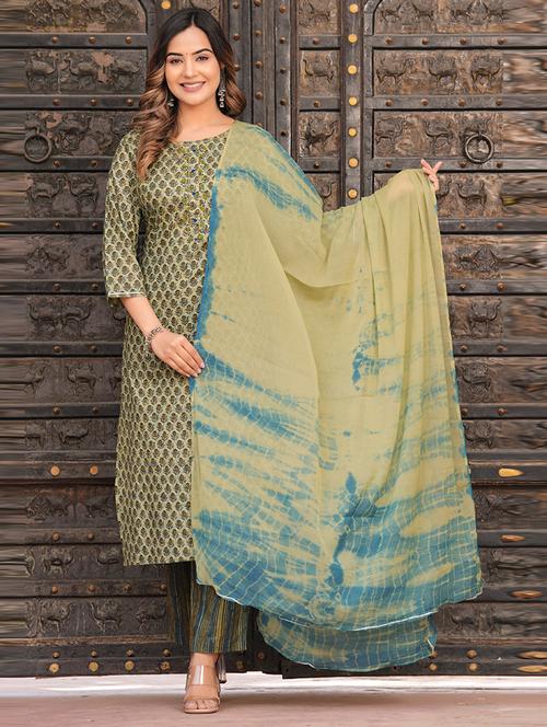 women floral kurta pant set with dupatta - 21667486 - Very Small Image - 1