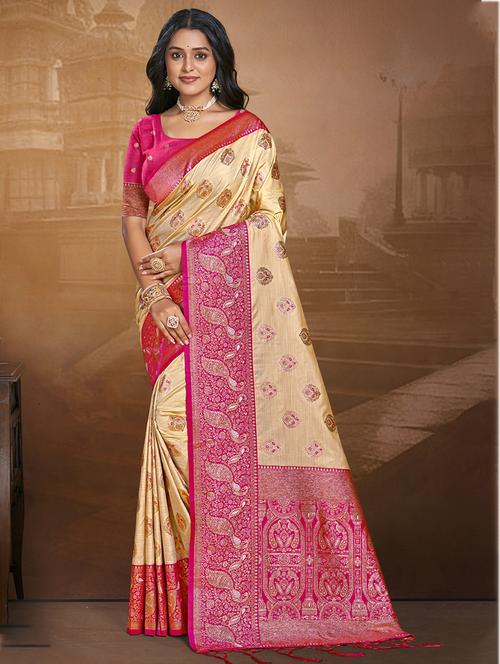 women self design bordered saree with blouse - 21671123 - Very Small Image - 1