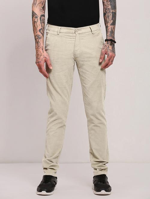 men low rise solid chinos - 21682452 - Very Small Image - 1