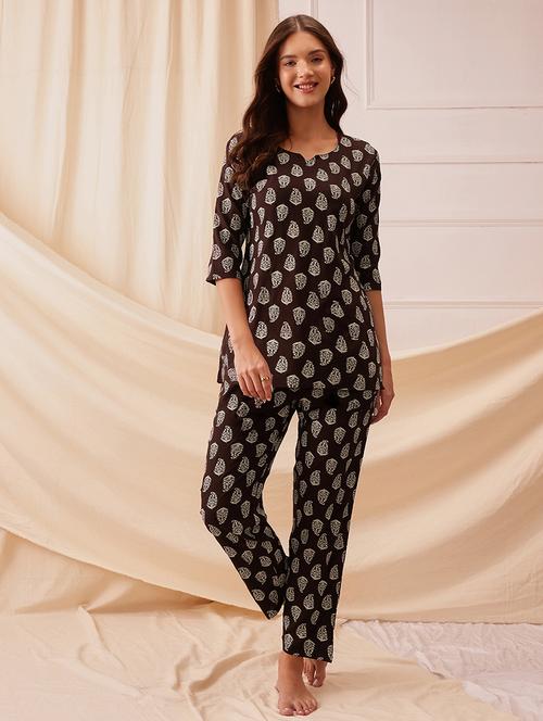 women printed three quarter sleeve nightwear set - 21692351 - Very Small Image - 1