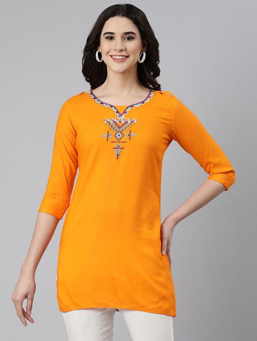 women embroidered three quarter sleeve straight kurti - 21728265 - Very Small Image - 1