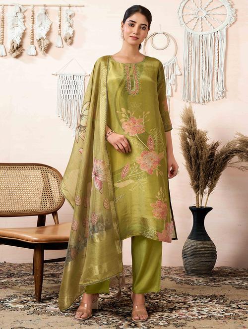 women floral kurta pant set with dupatta - 21729650 - Very Small Image - 1