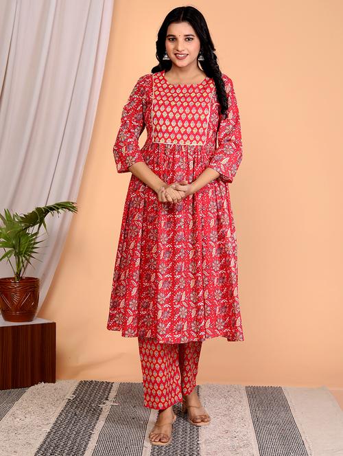 women red three qurter sleeve kurta pant set - 21732826 - Very Small Image - 1