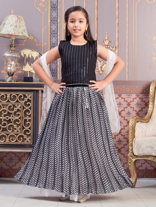 girls printed sleeveless lehenga choli set - 21786561 - Very Small Image - 1