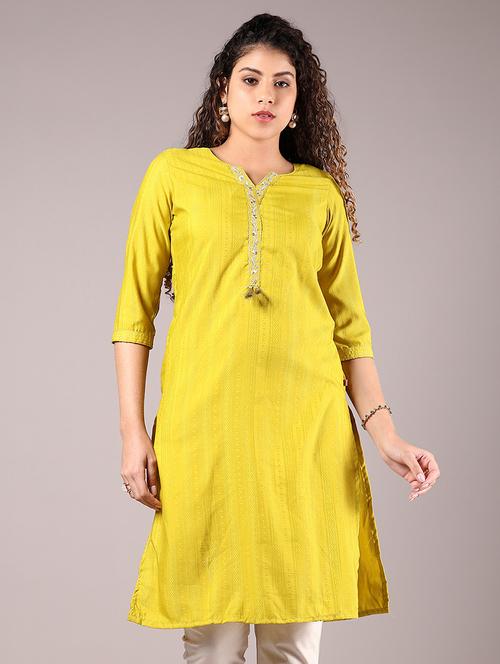 women three quarter sleeve straight kurta - 21874077 - Very Small Image - 1