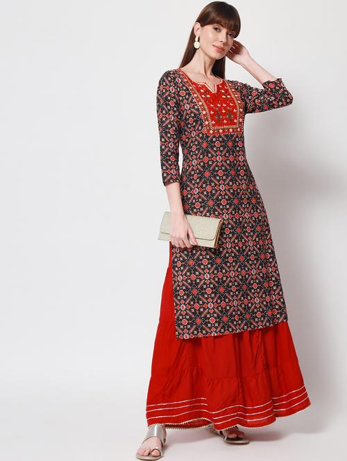 women black three quarter sleeve straight kurta - 21899038 - Very Small Image - 1