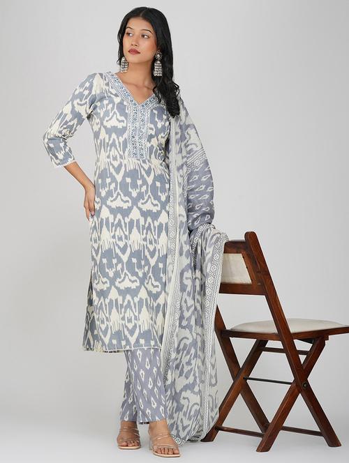 women three quarter sleeve kurta pant with dupatta set - 21901354 - Very Small Image - 1