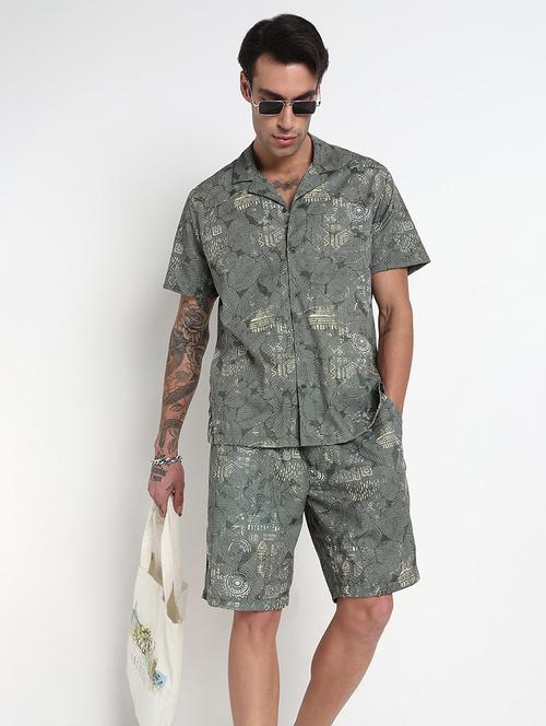 men cuban collar shorts & shirt co ords set - 21908946 - Very Small Image - 1