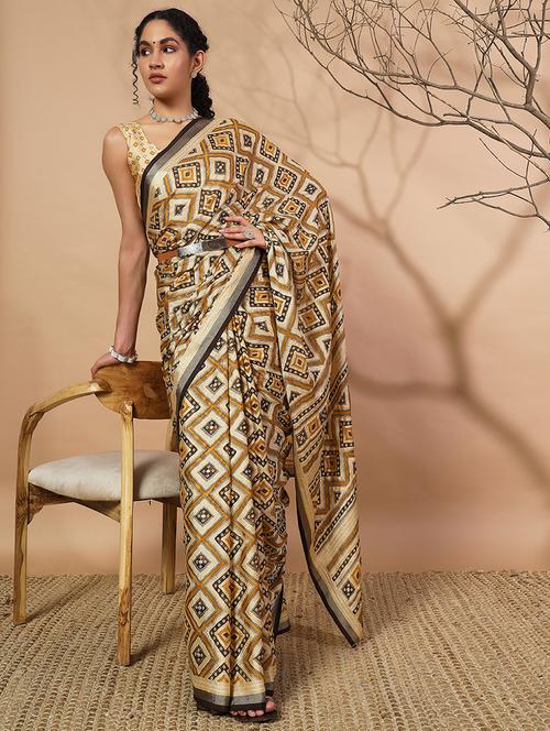 women printed casual wear saree with blouse - 21912355 - Very Small Image - 1