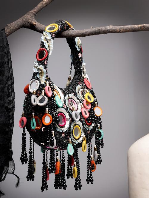 women embellished clutch - 21918692 - Very Small Image - 1
