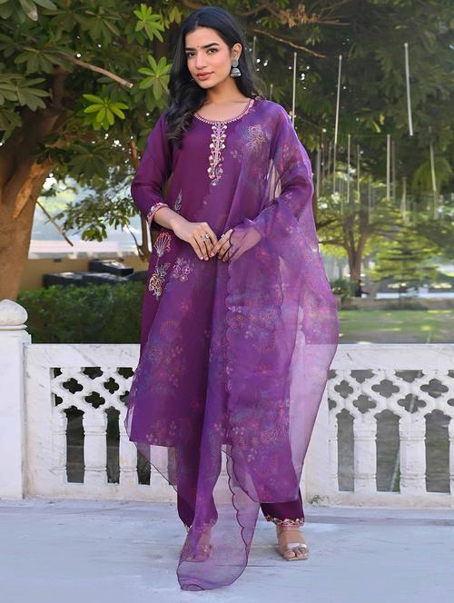 women three quarter sleeve kurta pant with dupatta set - 21919906 - Very Small Image - 1