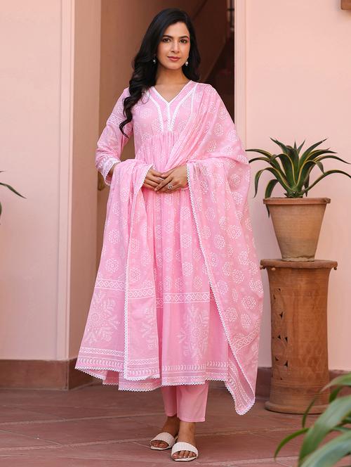 women three quarter sleeve anarkali kurta pant with dupatta set - 21925664 - Very Small Image - 1